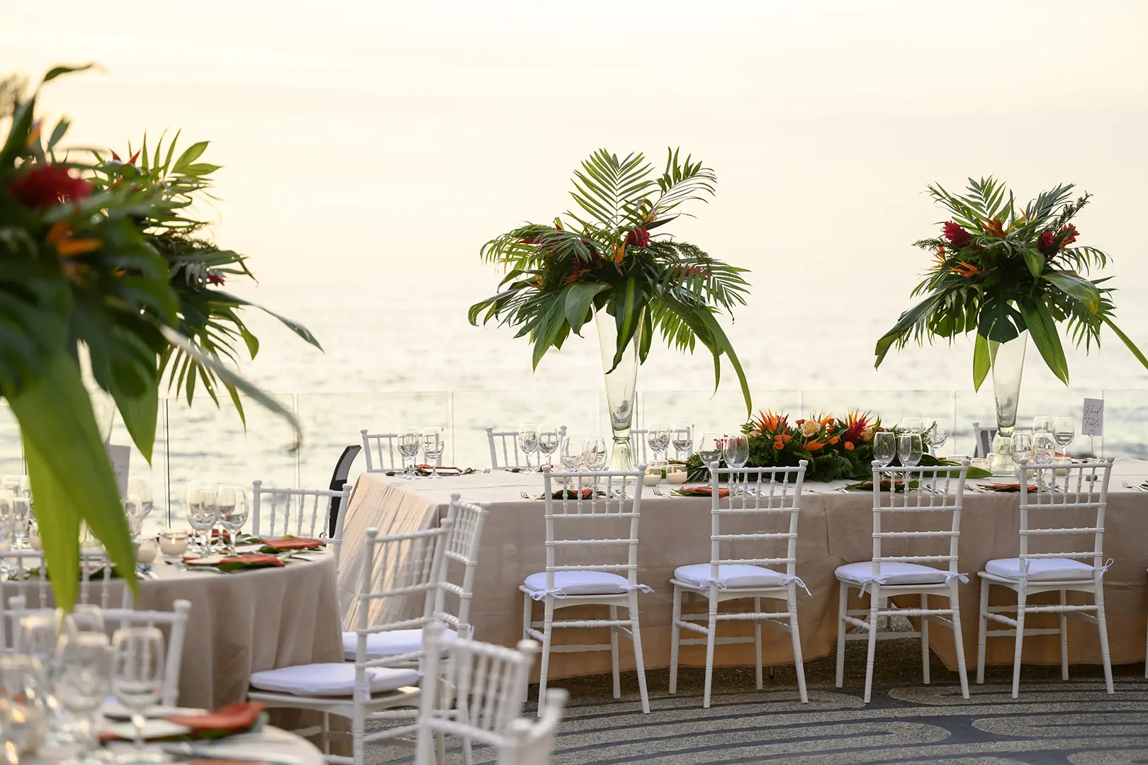 Garden reception table