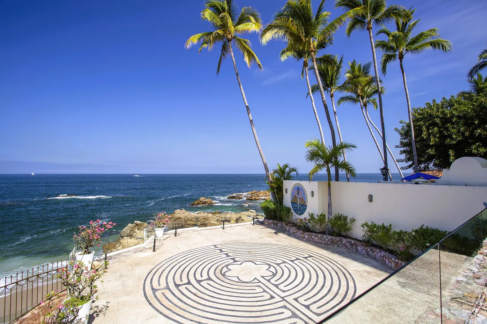 Labyrinth Terrace by day